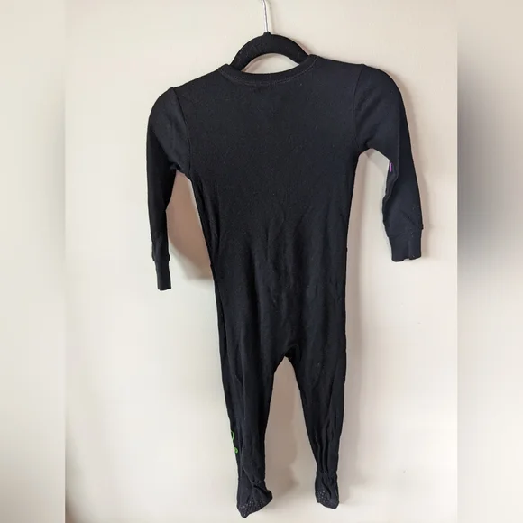 Old Navy Skeleton Pyjamas - Picture 3 of 4